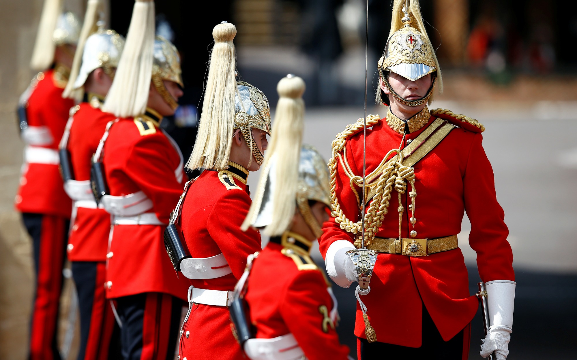 british household cavalry        
        <figure class=